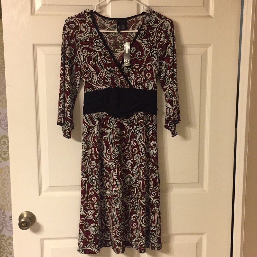 3/4 sleeve mid-length dress